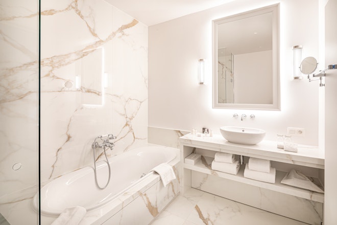 Executive Room - Bathroom