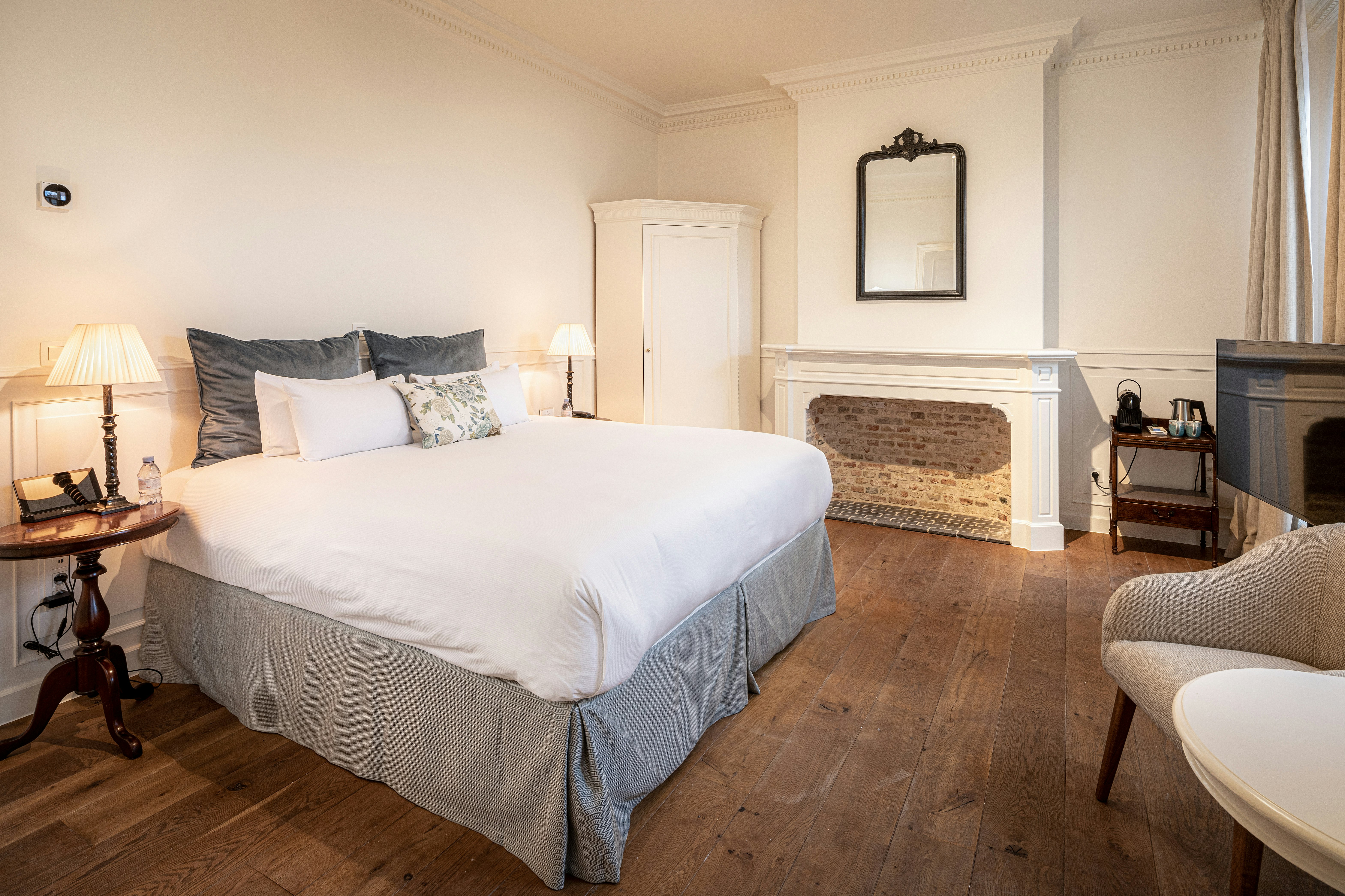 Executive Room - Bedroom