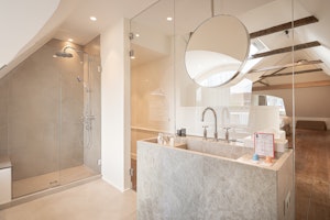 Belfry Suite - Bathroom