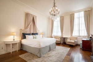 Royal Executive Room - Bedroom