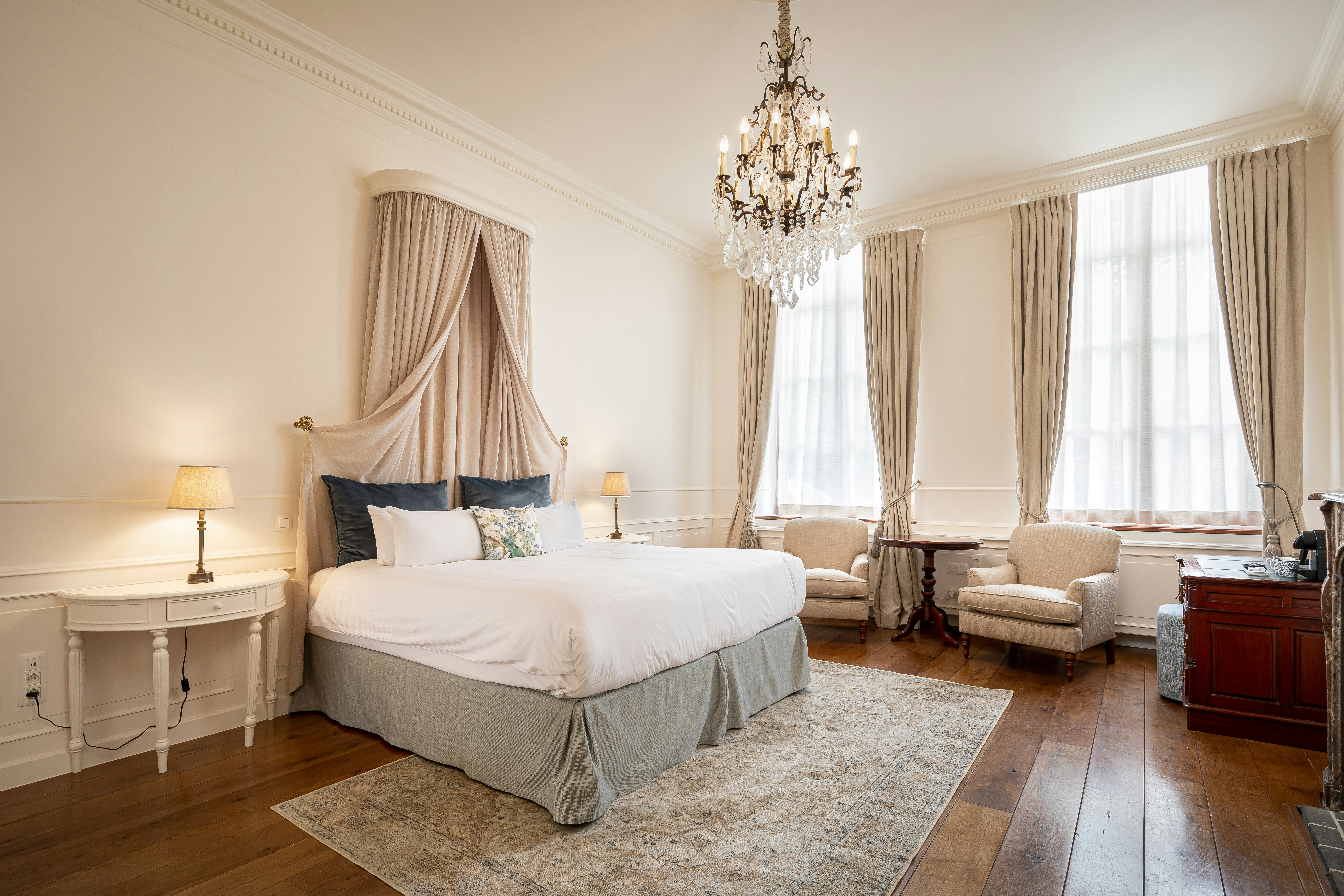 Royal Executive Room - Bedroom