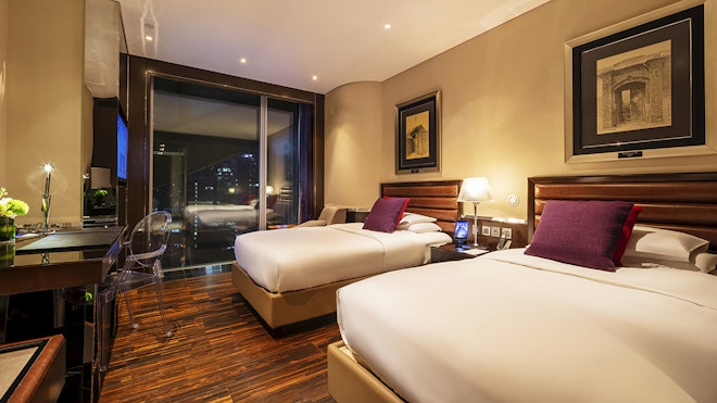 Deluxe Room Twin Beds - Bedroom