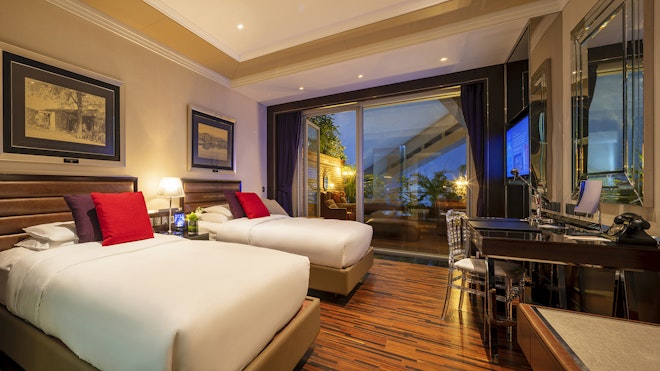 Deluxe Twin Beds Room With Terrace - Bedroom