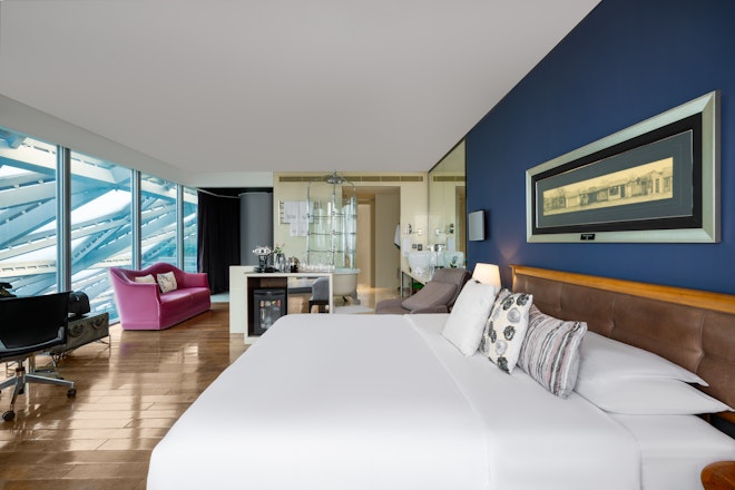 Grand Deluxe King with Terrace - Bedroom
