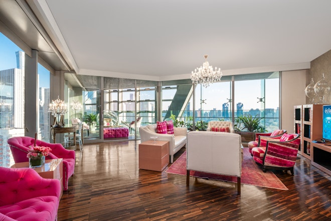Suite With Terrace Barbie - Living Area