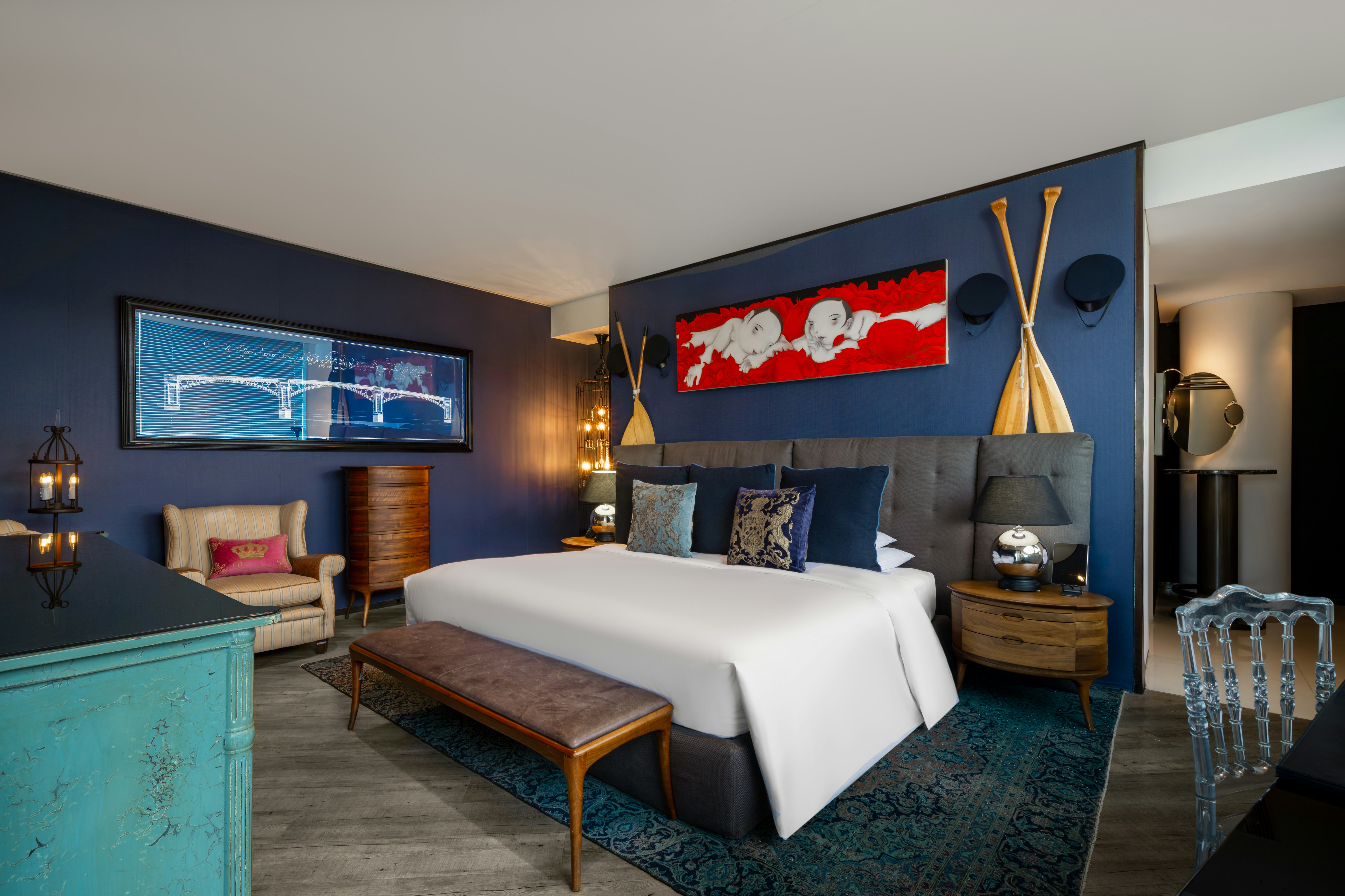 Deluxe Lagoon Suite - Bedroom