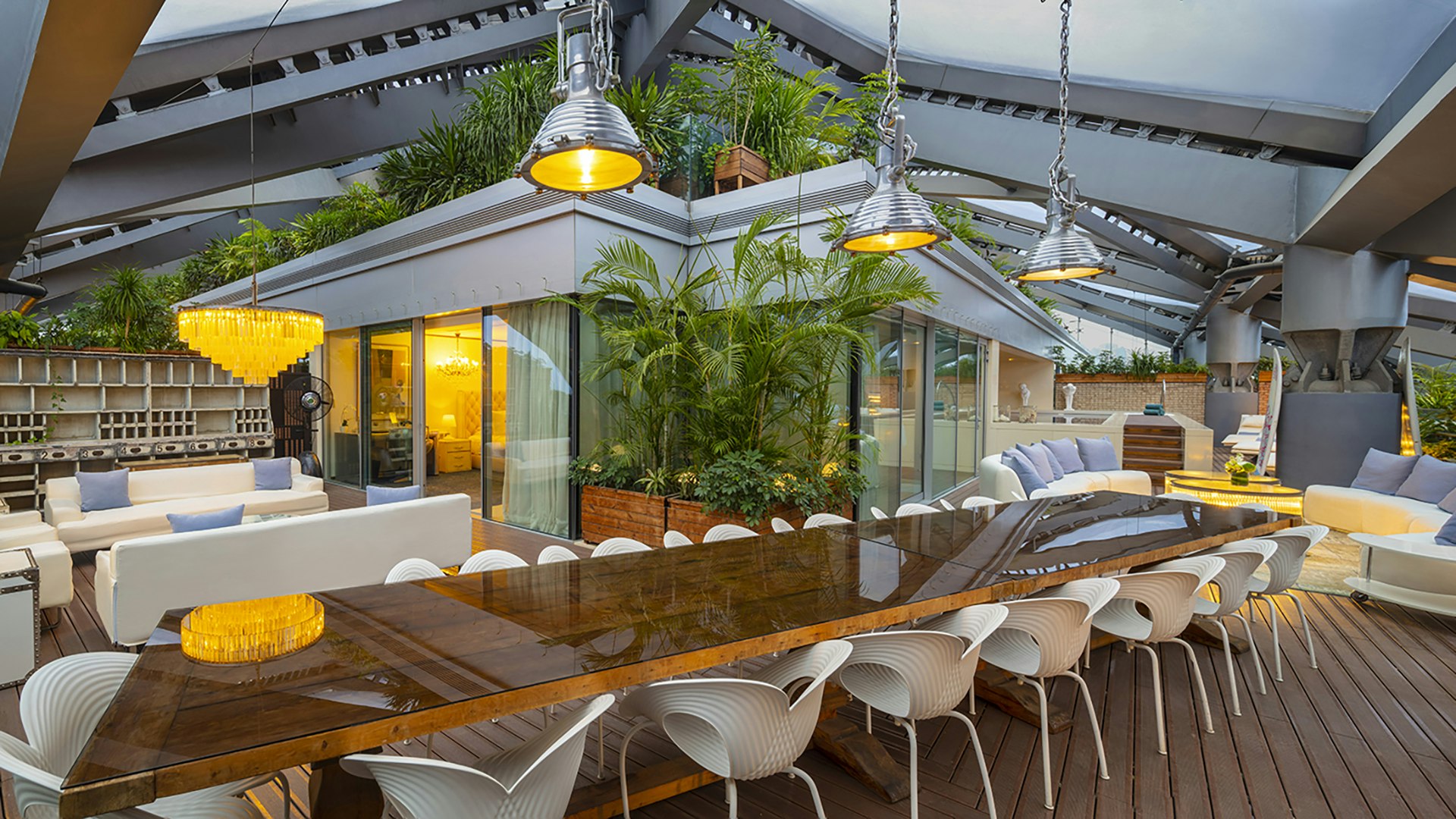 Miami Suite - Dining Area