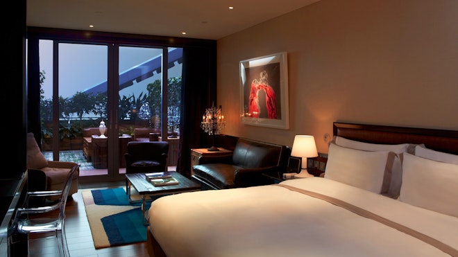 Grand Deluxe King Bed Room With Terrace - Bedroom