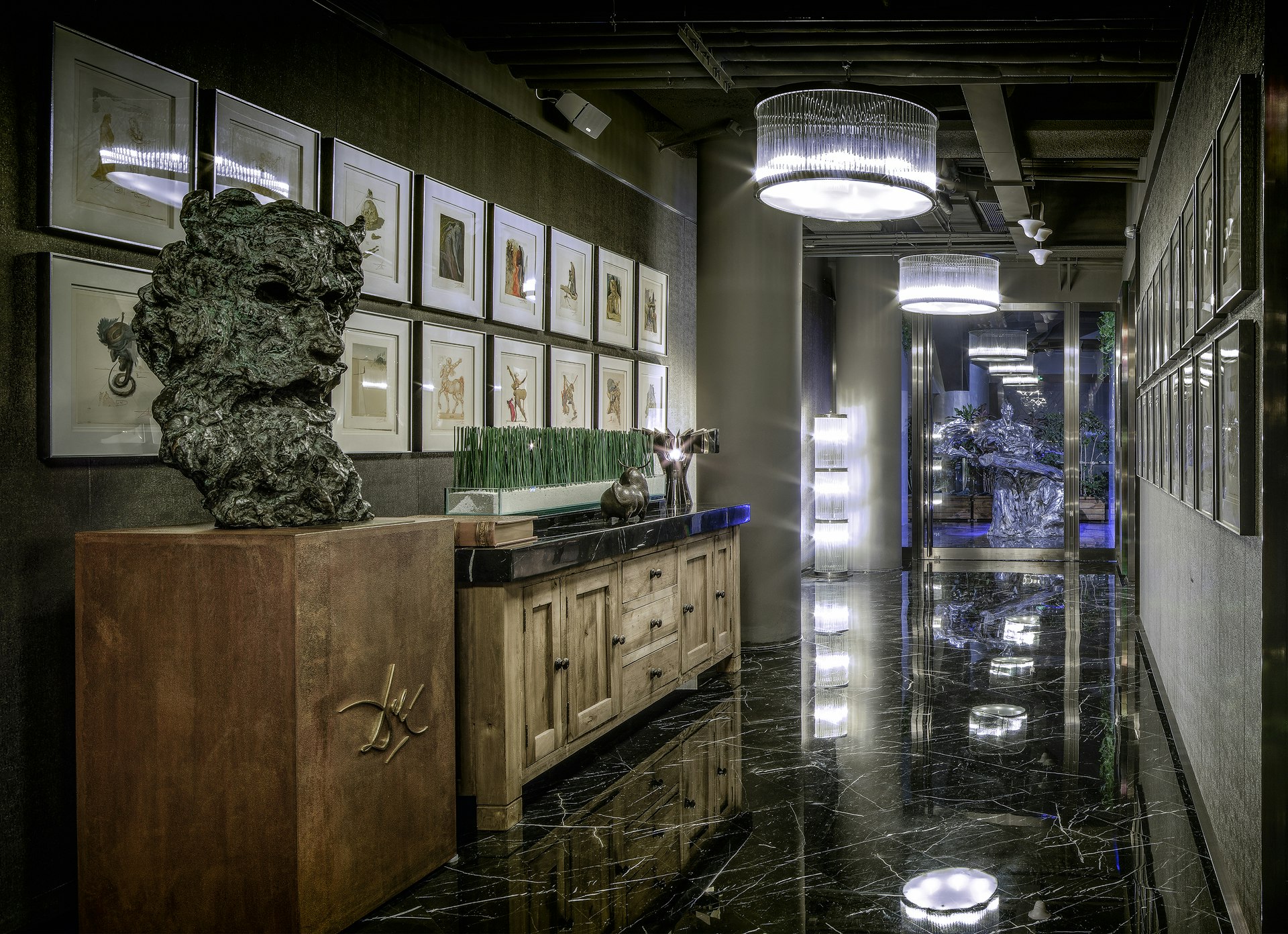 Presidential Suite Details