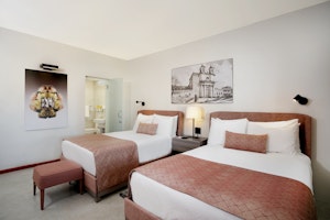 Double Deluxe Room