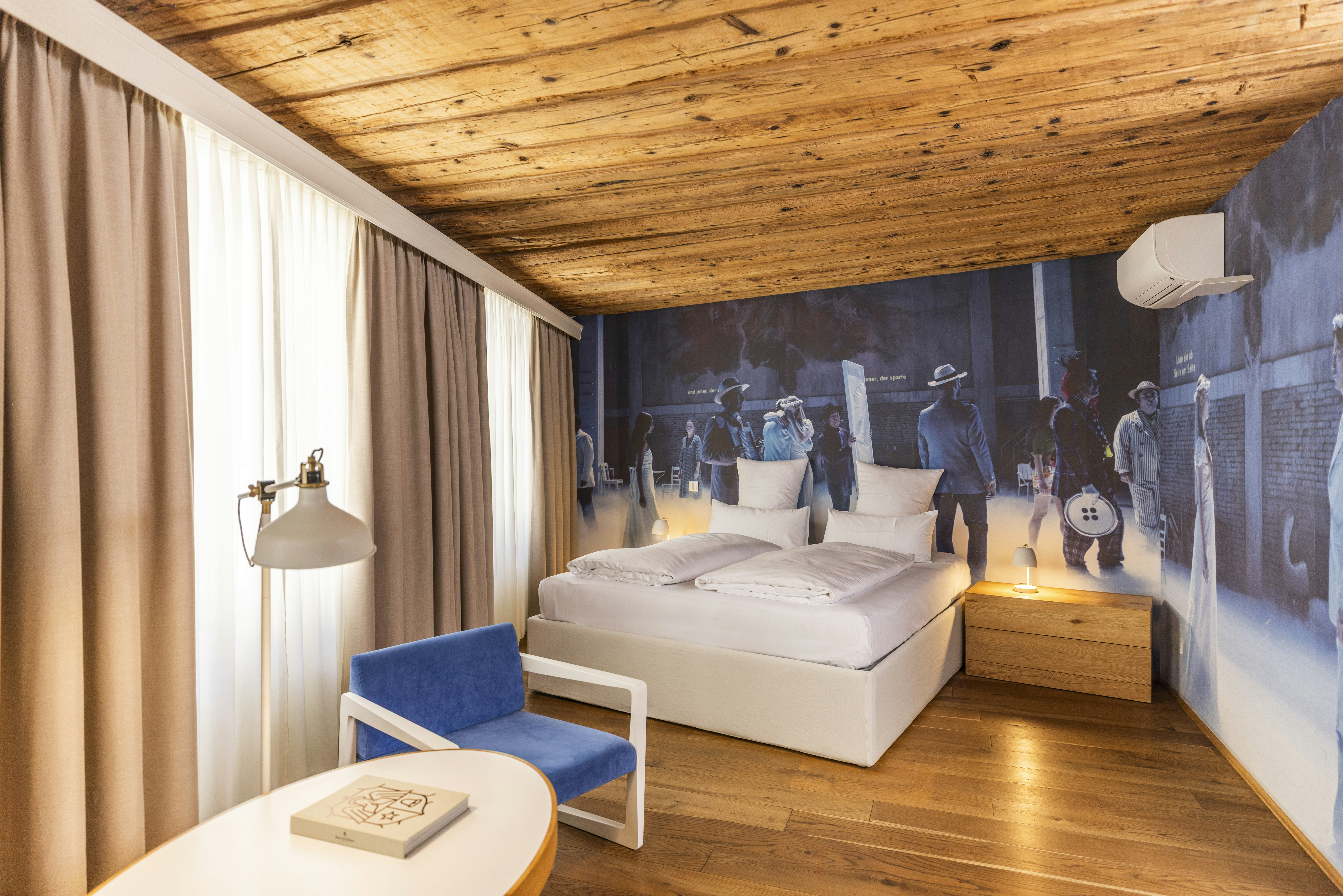 Premium Double Room - Bedroom