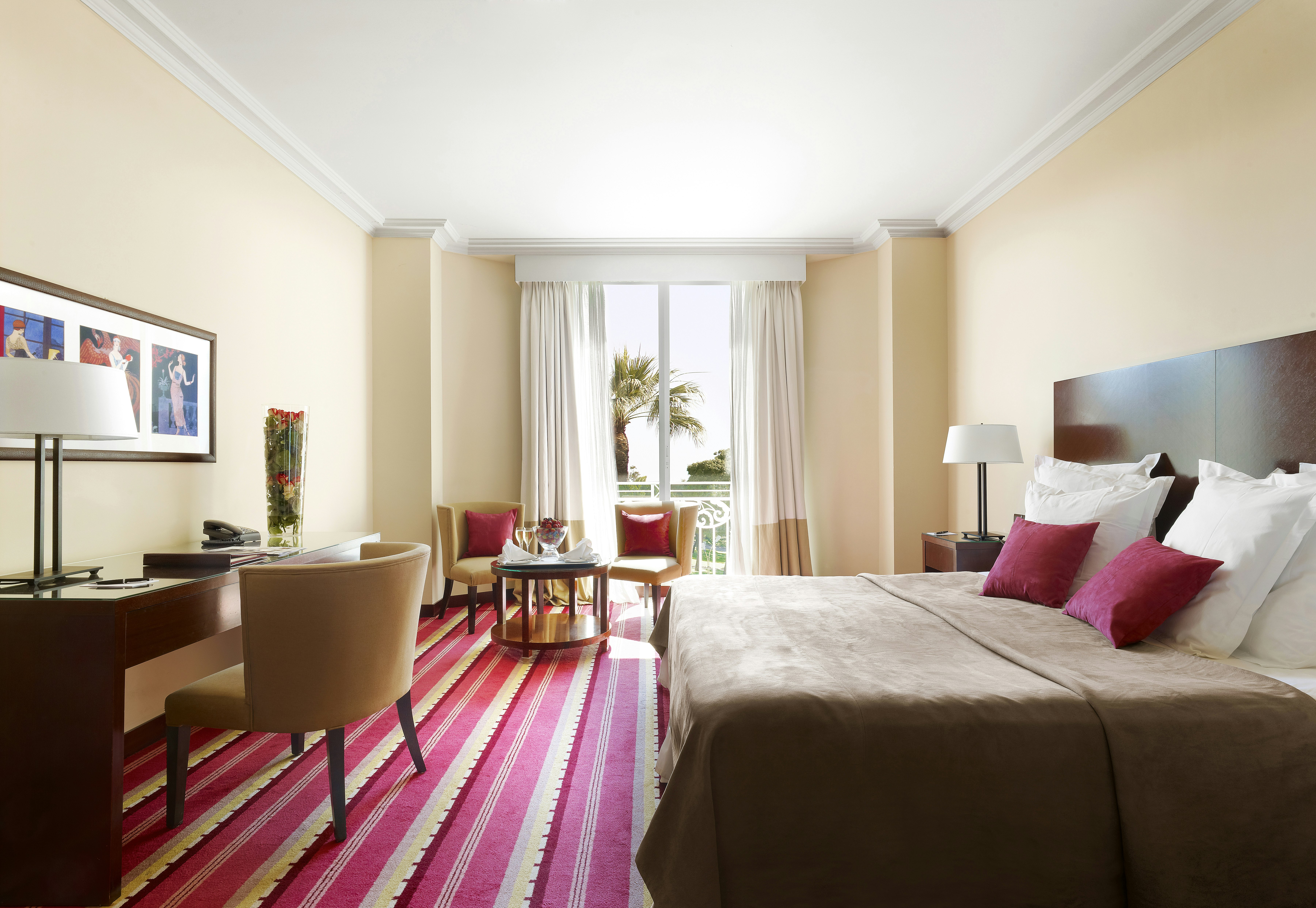 Exclusive Pine Park Room