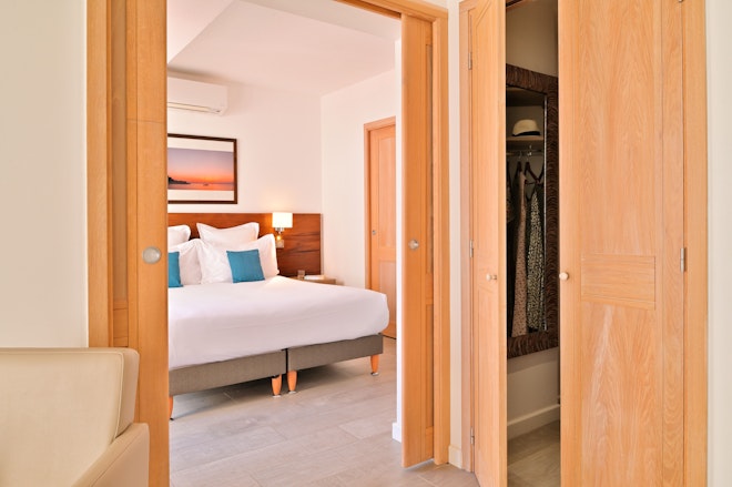 Sea Laterale Balcony Room - Bedroom