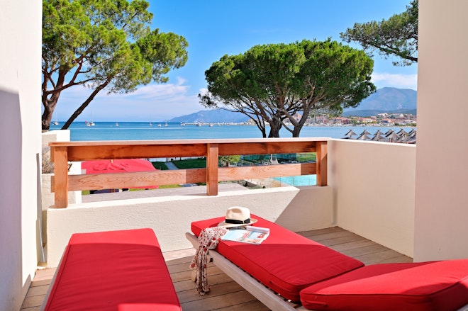Sea View Balcony Suite - Balcony