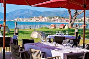 Restaurant Terrace