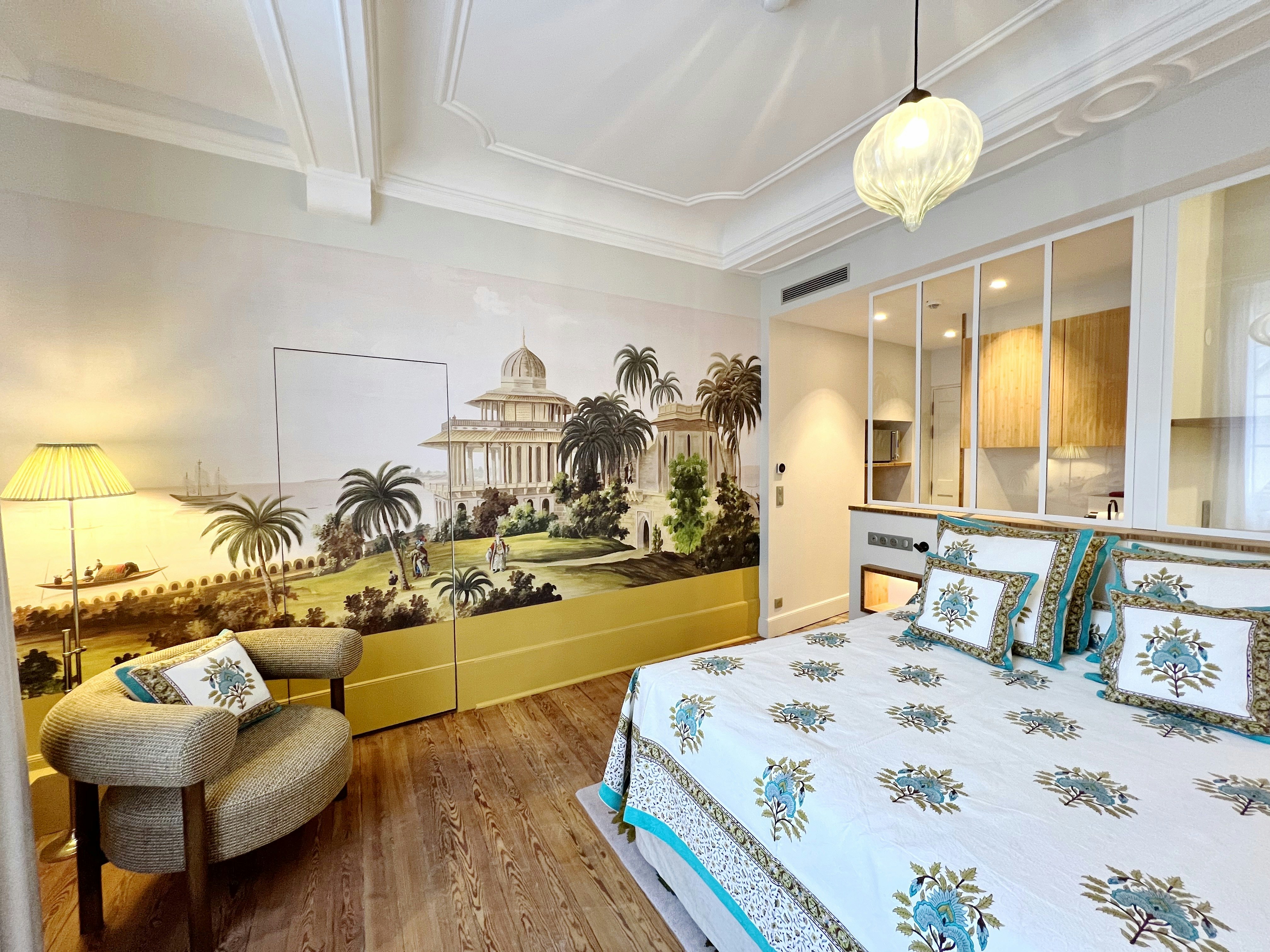 Suite Grand Cru Room - Bedroom