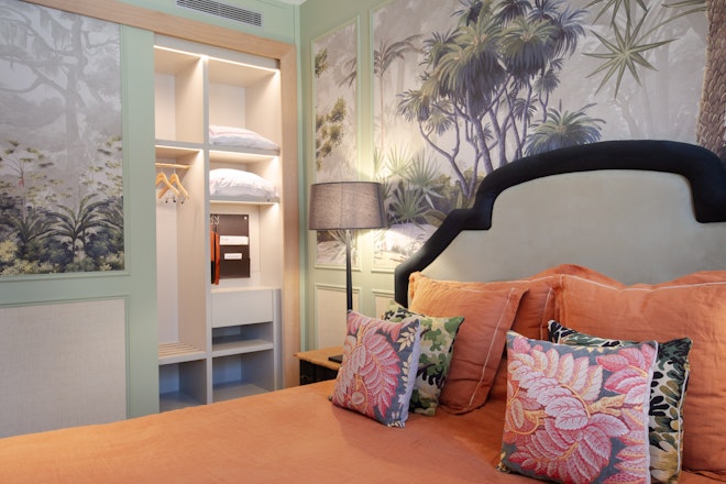 Deluxe Premier Cru Room - Bedroom