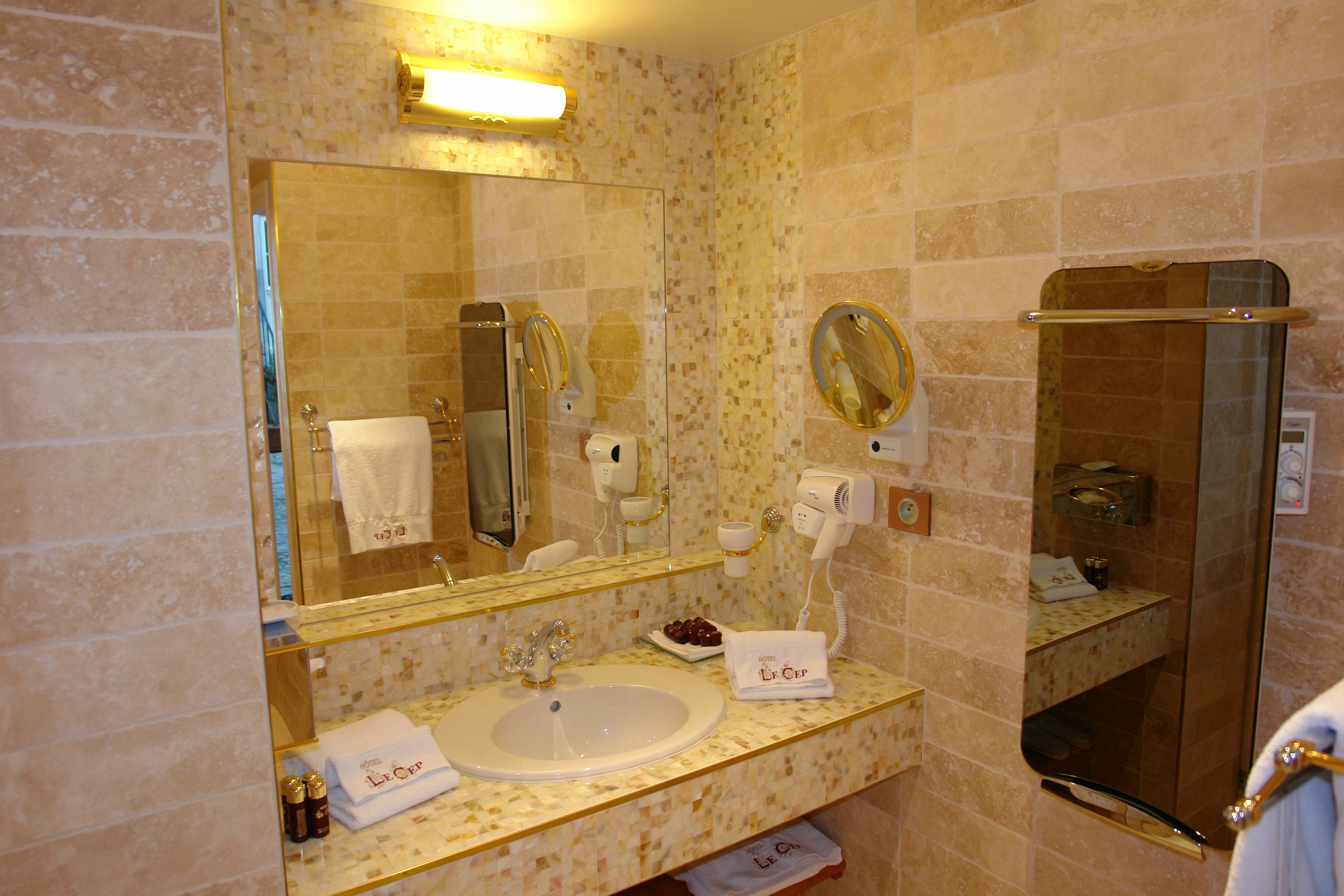 Villa - Bathroom