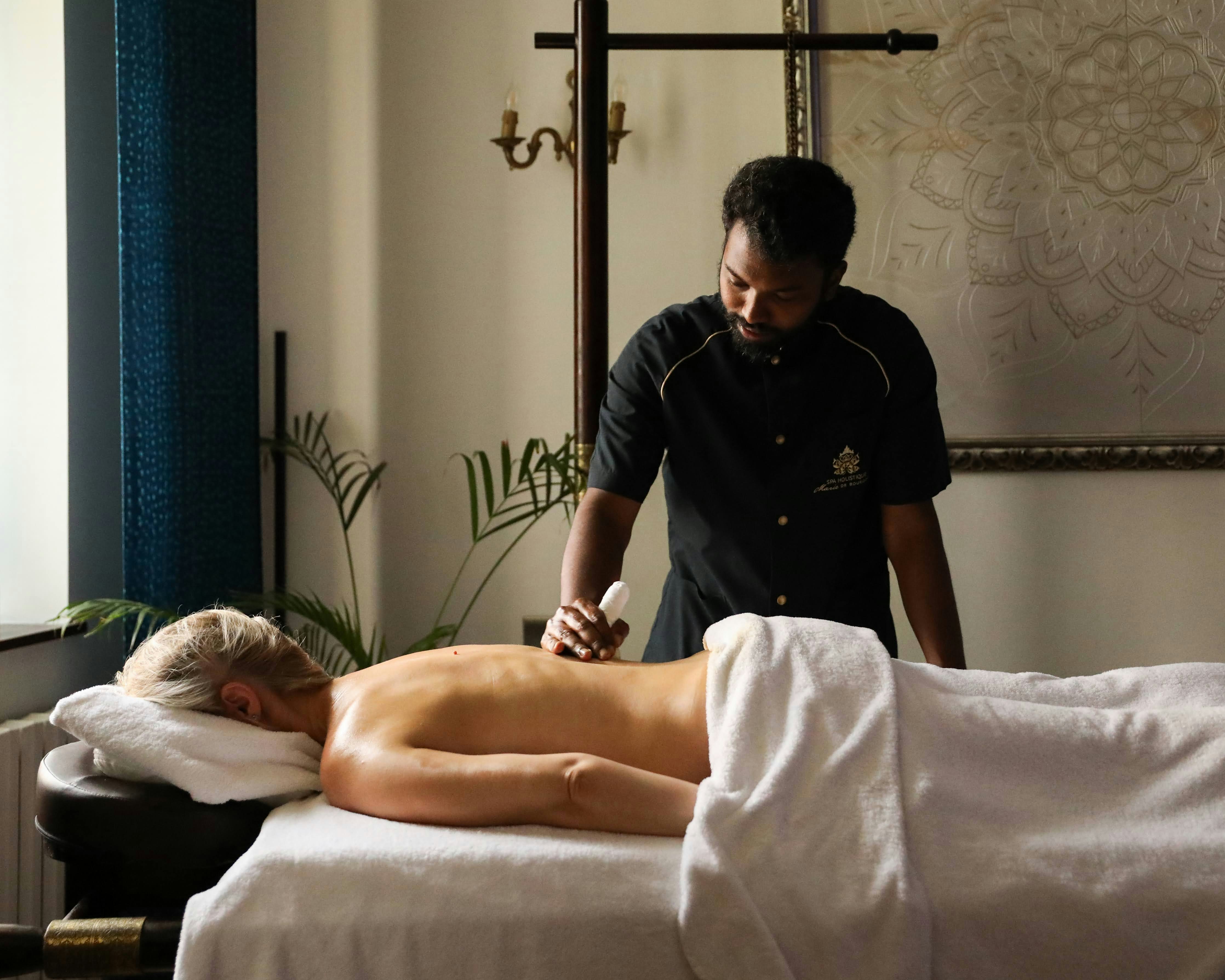 Spa - Ayurvedic Massage Treatment