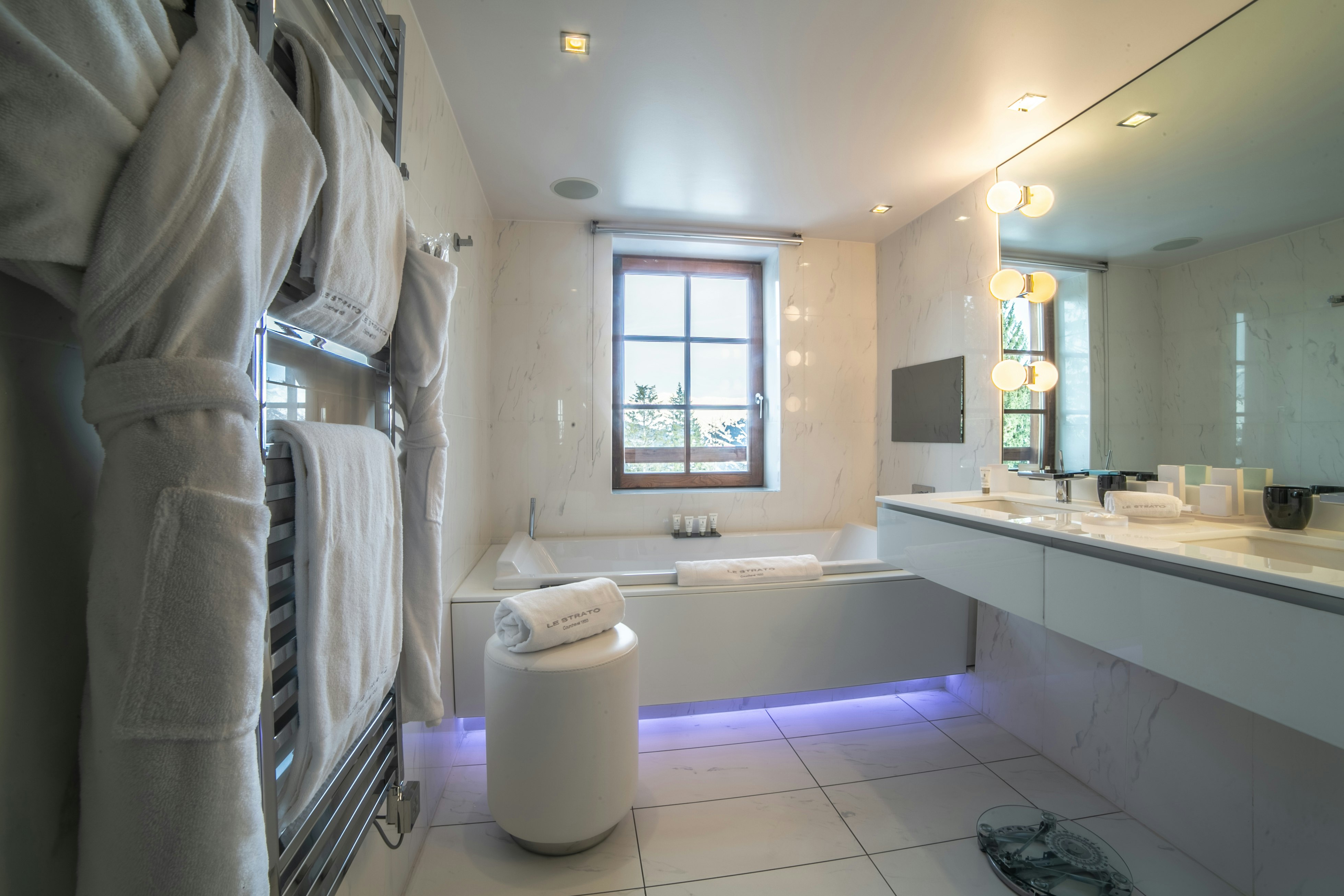 STANDARD ROOM - Bathroom