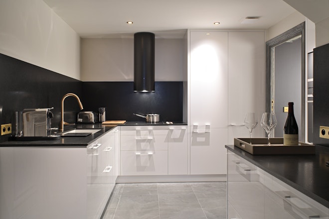 4 Bedroom Duplex Apartment Kitchen
