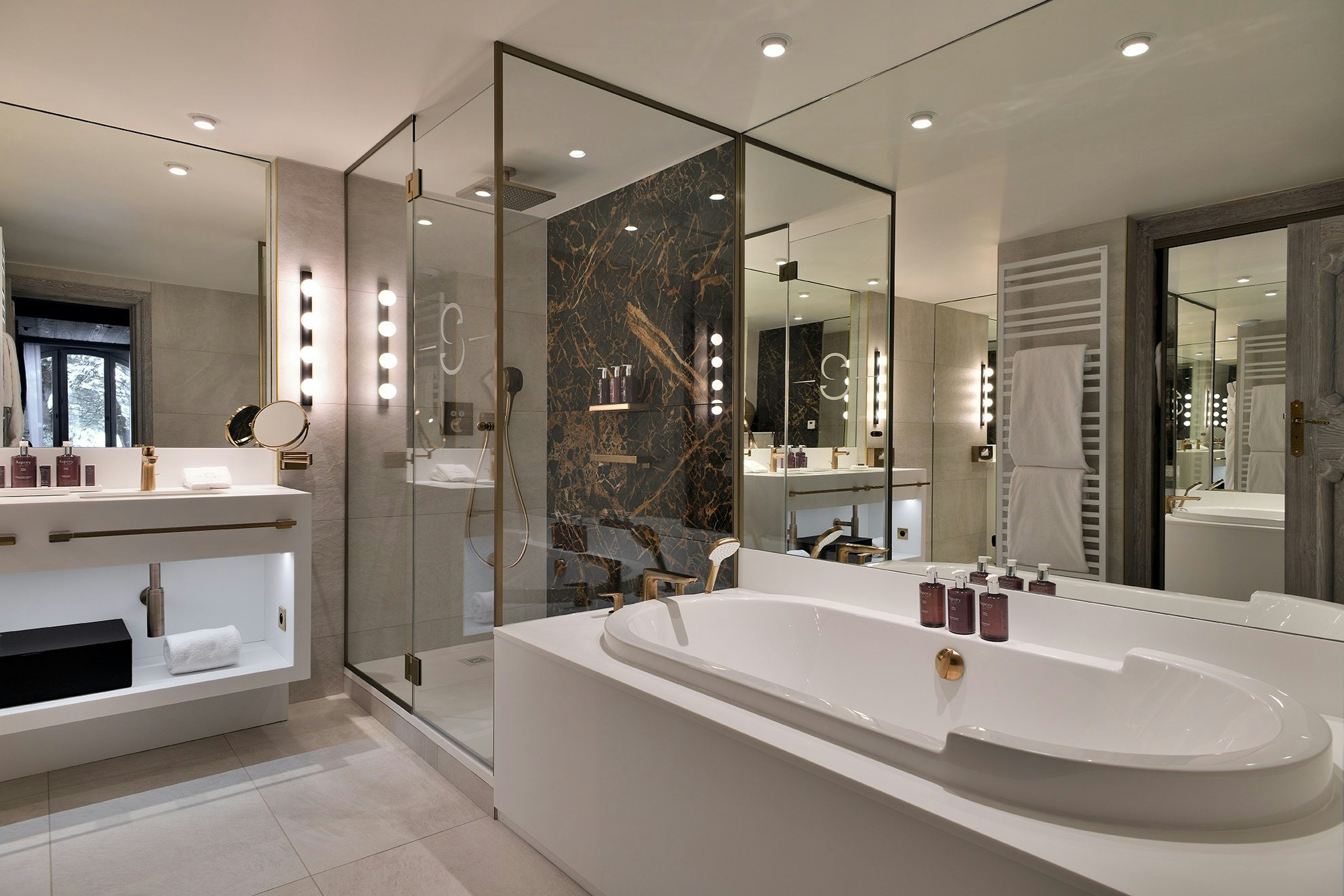 2 Bedroom Duplex Apartment - Bathroom