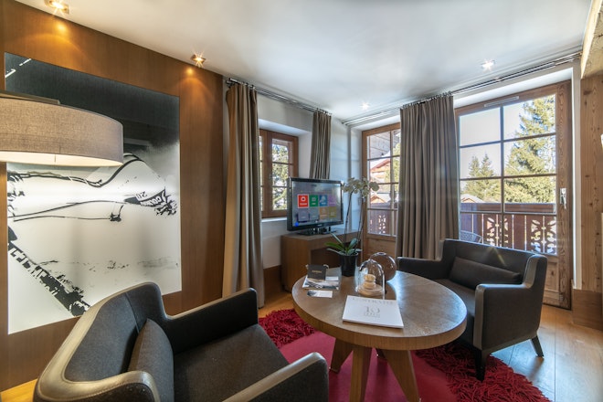 SUPERIOR ROOM - Living Area