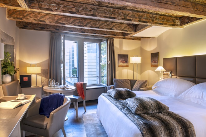 Prestige Room - Bedroom