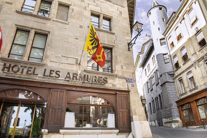 Hotel Facade