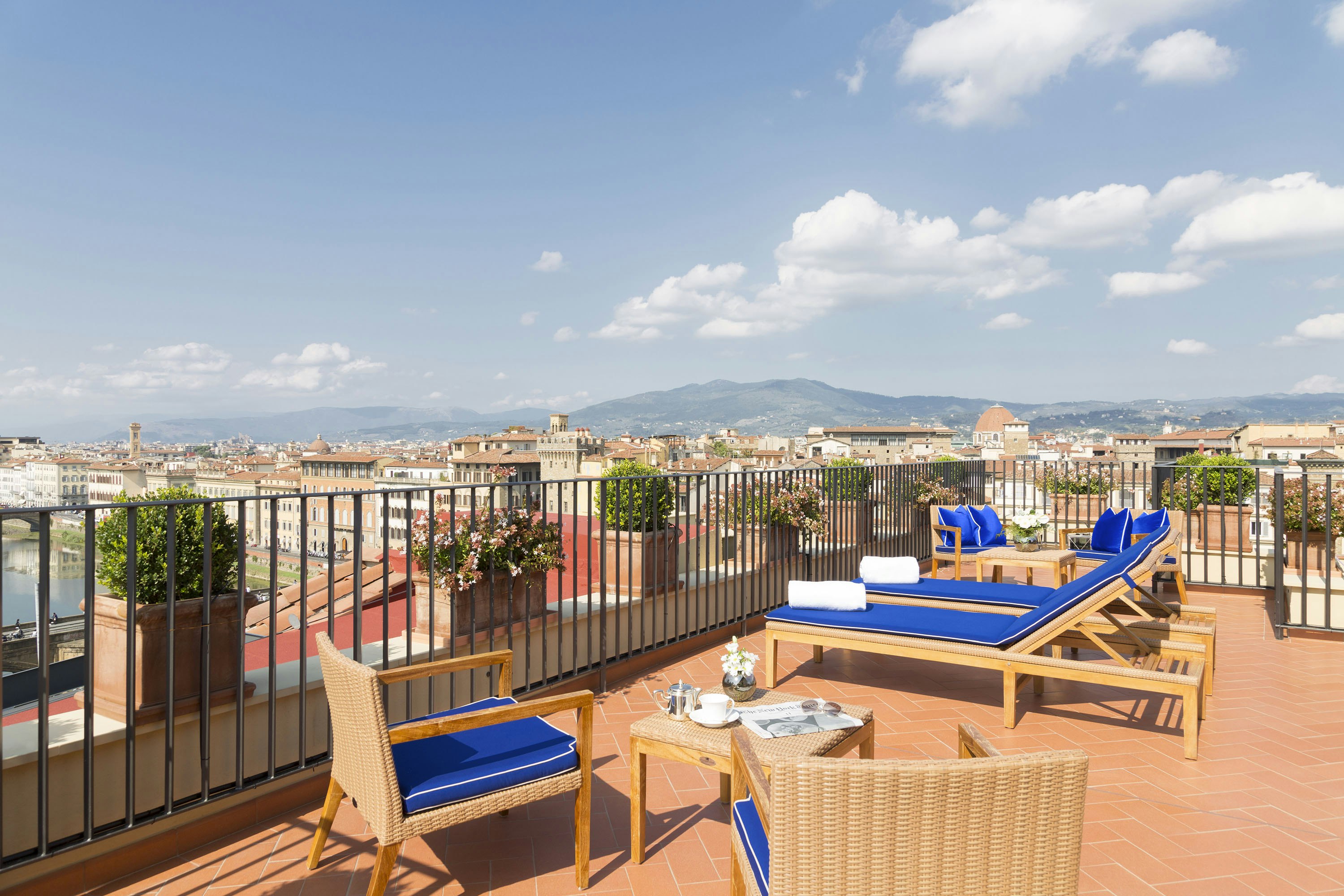 Roof Top Terrace Suite River View - Terrace