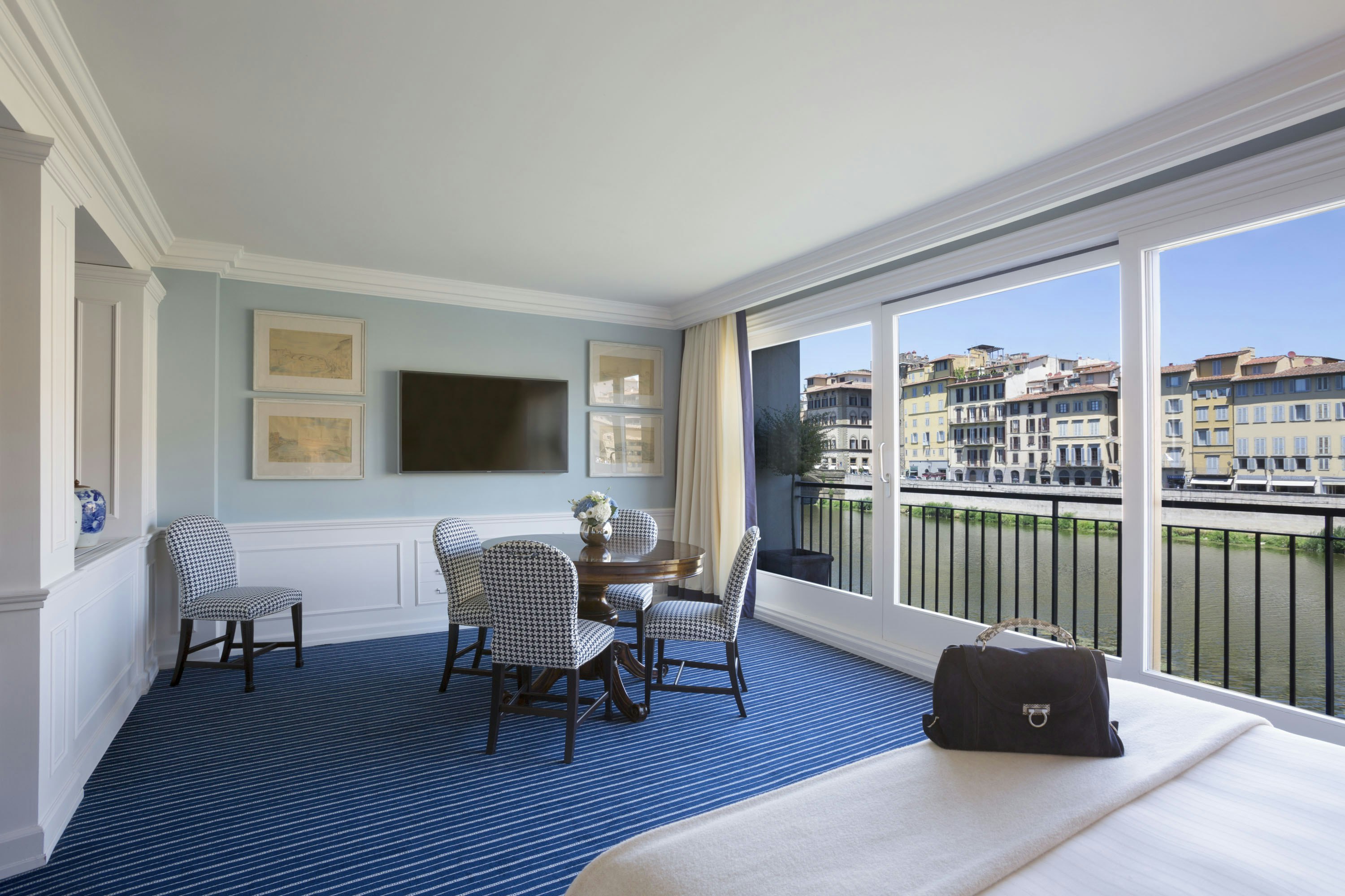 Suite Bueno River View - Bedroom