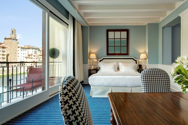 Suite Picasso River View - Bedroom