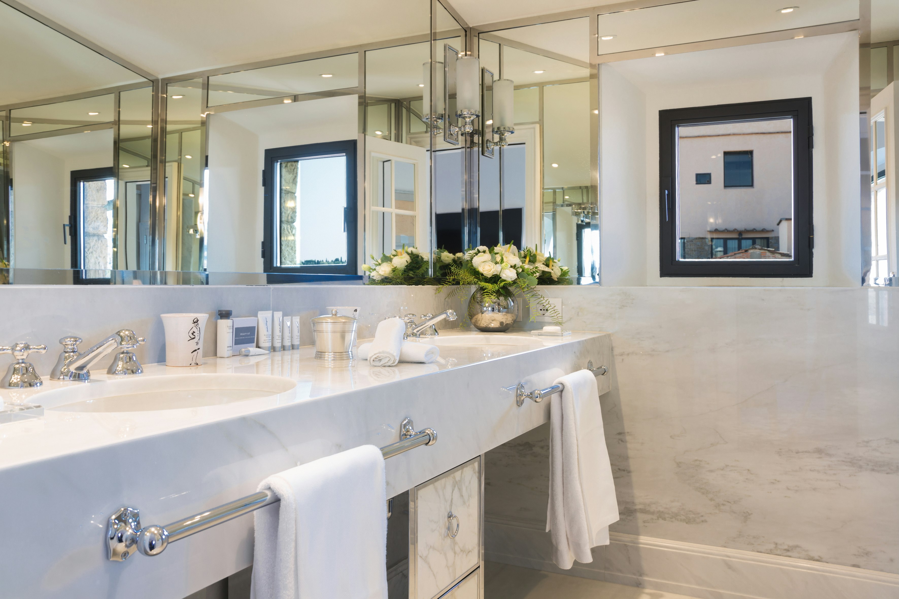 Roof Top Terrace Suite River View - Bathroom