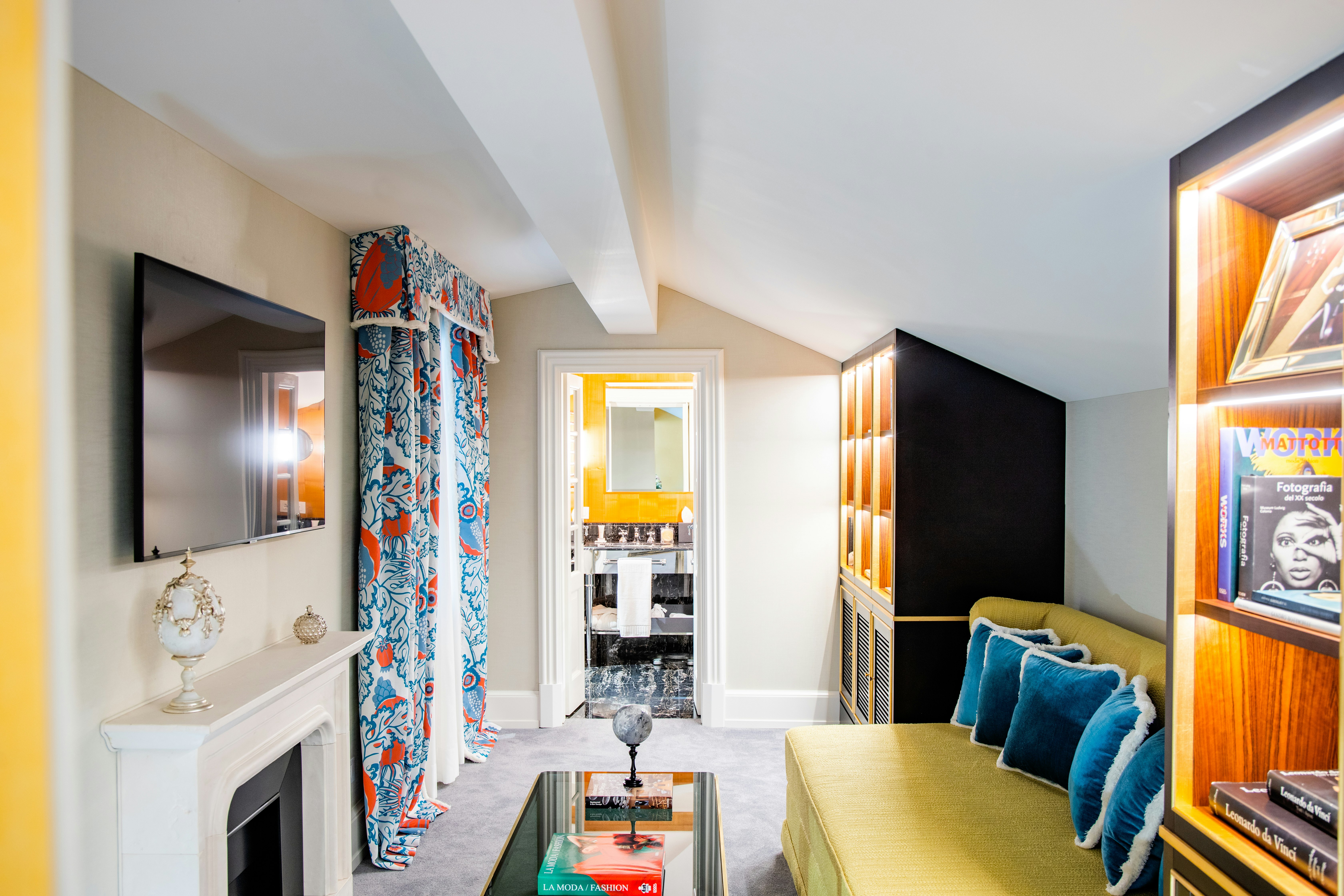 Terrace Suite living