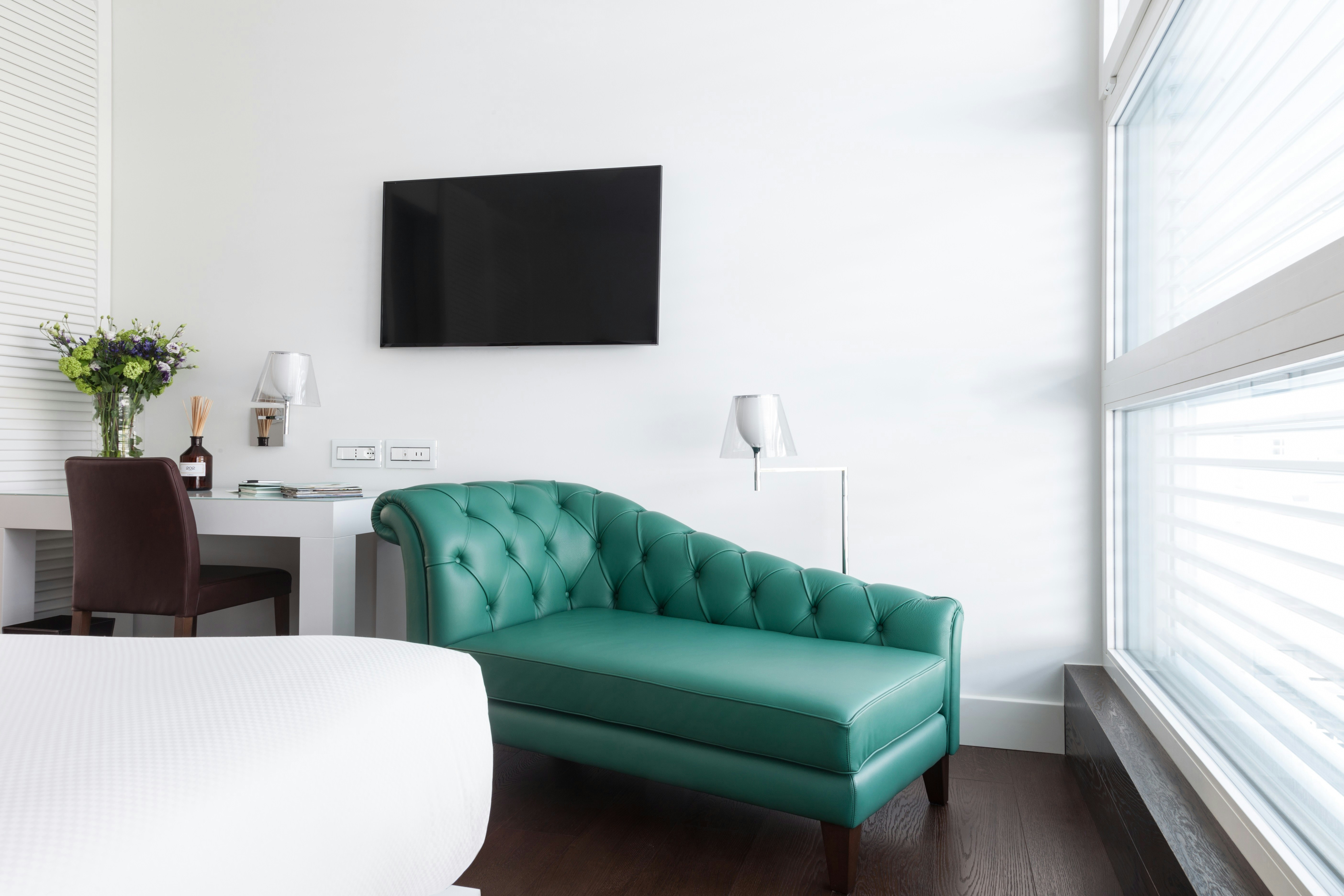 Junior Deluxe - Room Details