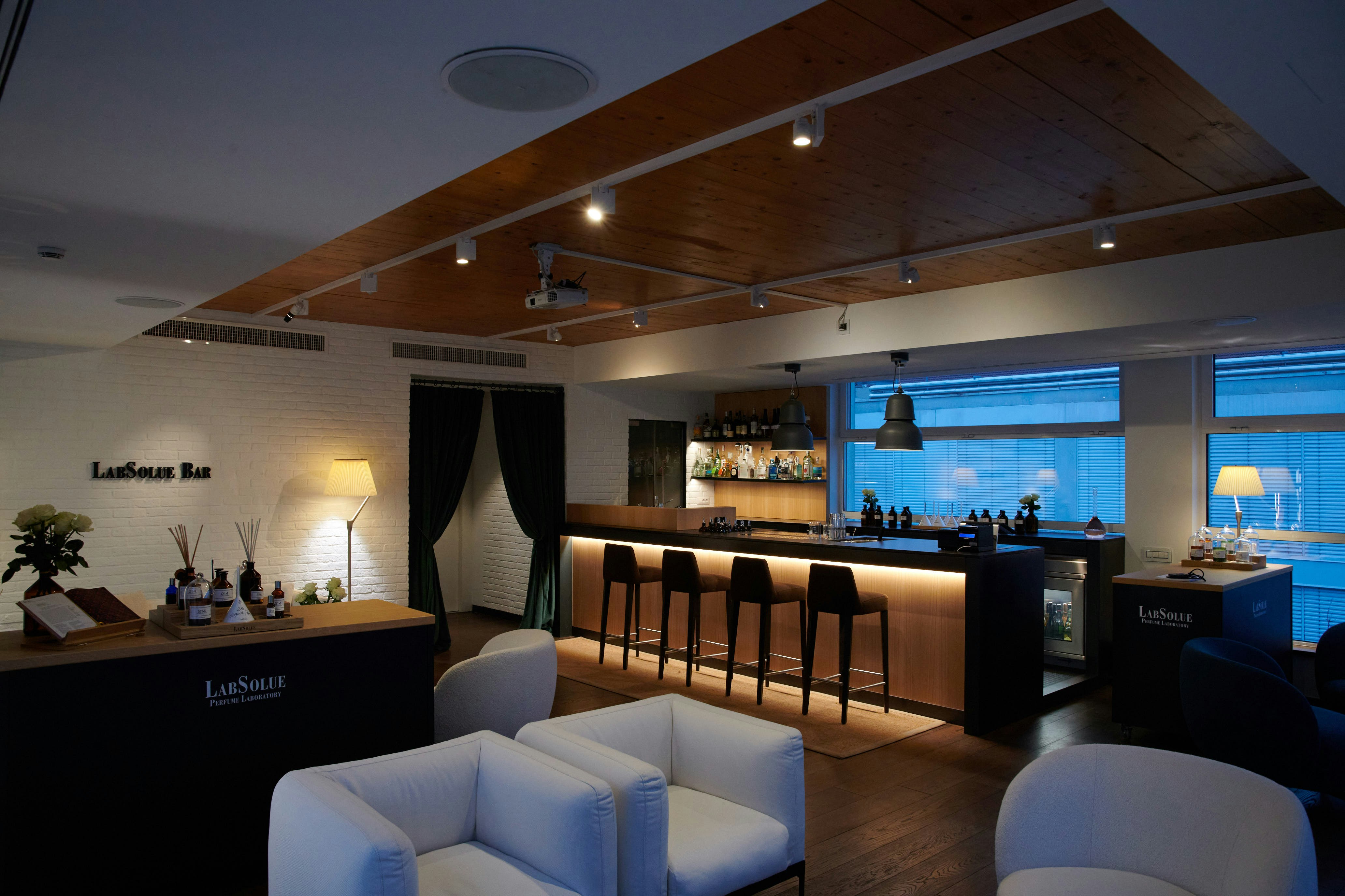 LabSolue Bar & Roof Terrace