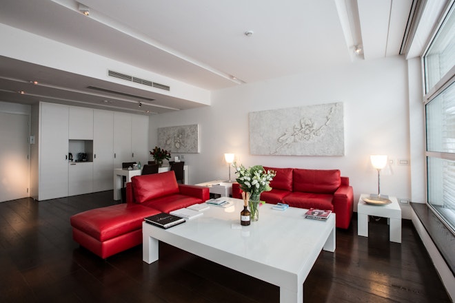 Prestige Suite - Living Area