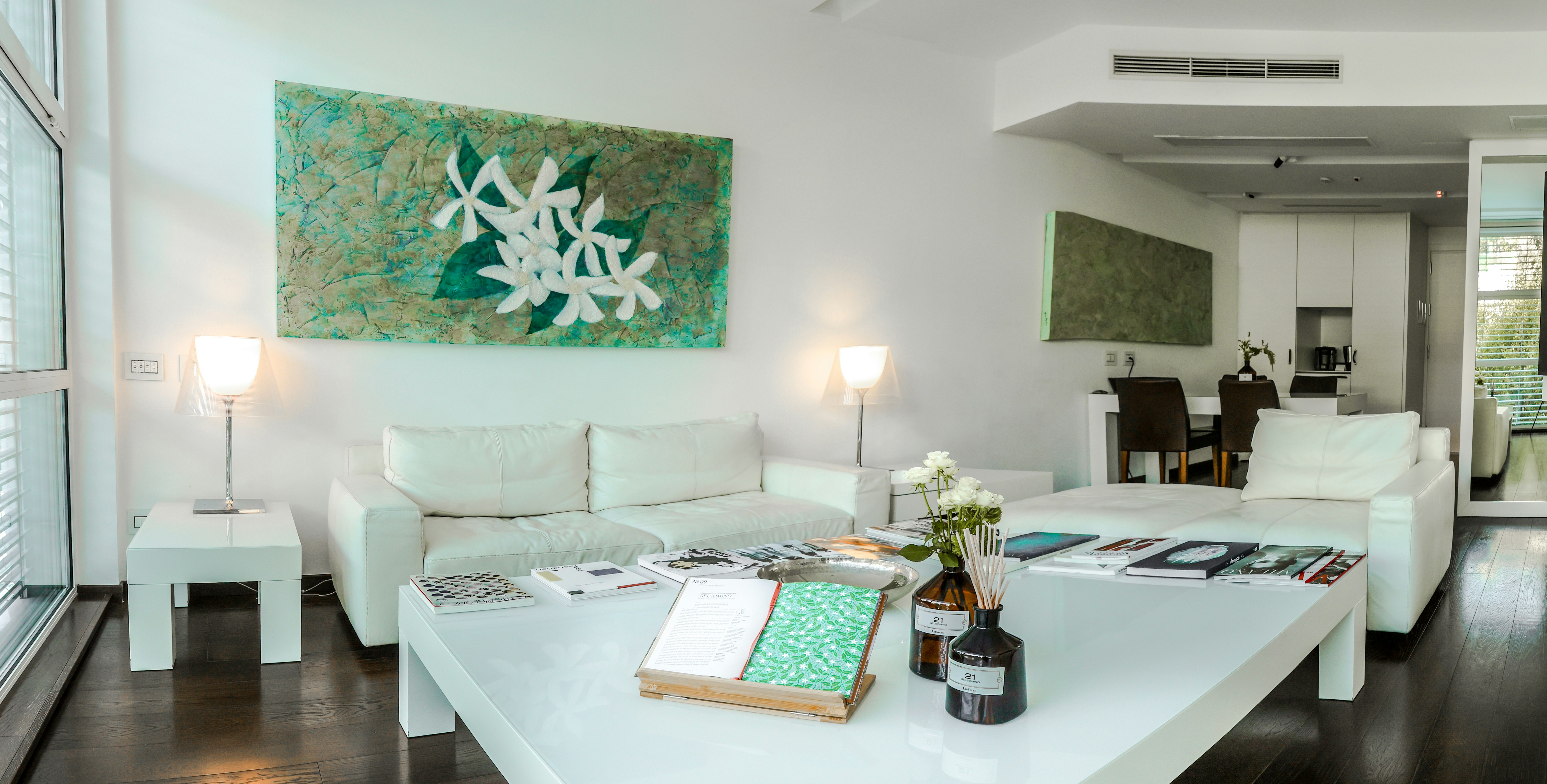 Executive Suite - Living Area