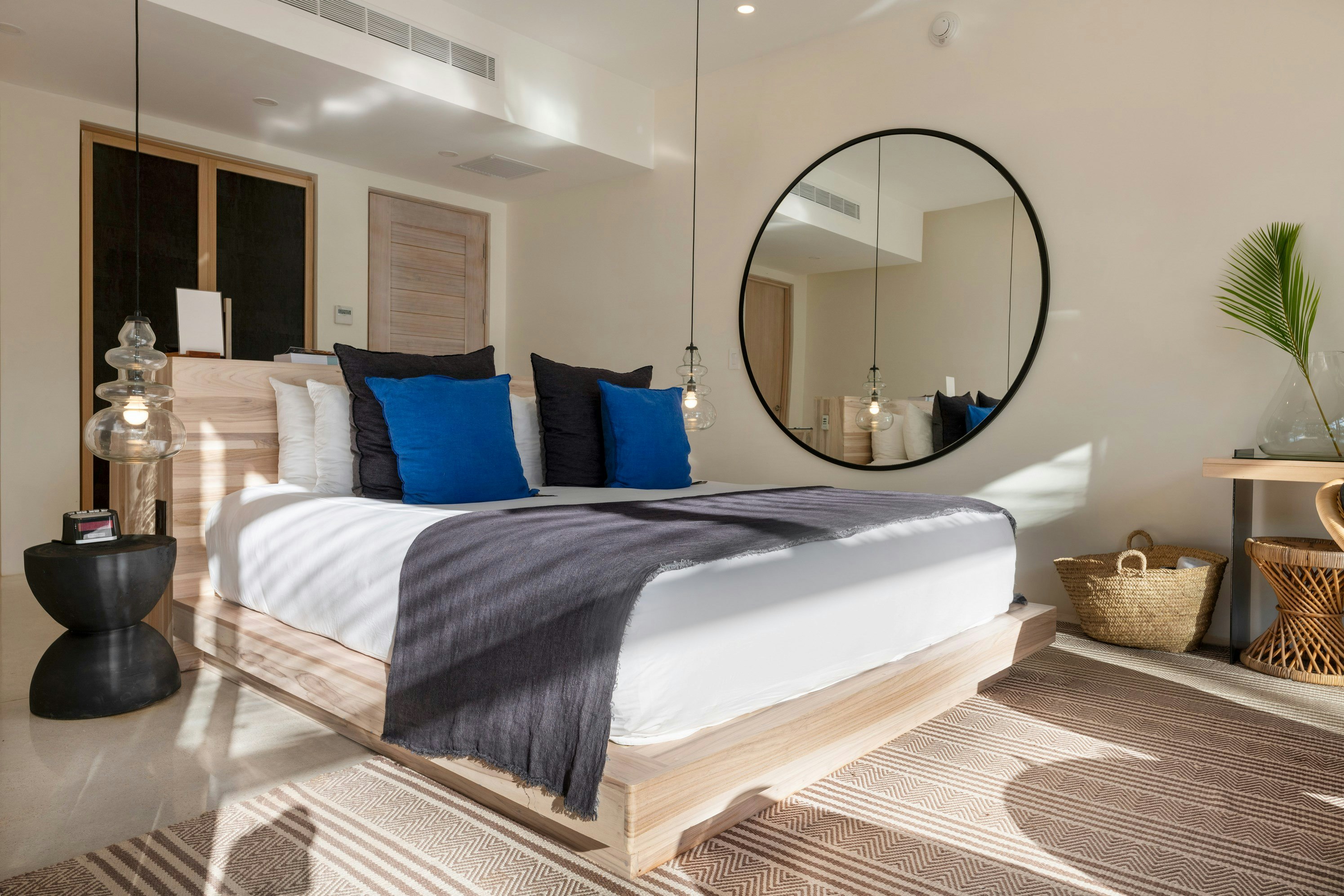 Ninta Beach Bungalow - Bedroom