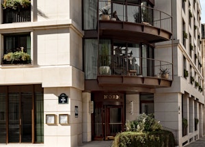 Façade