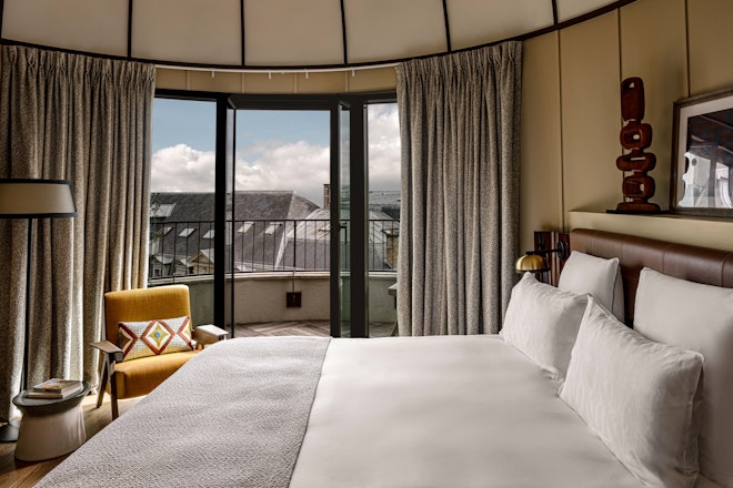 Sky Suite - Bedroom