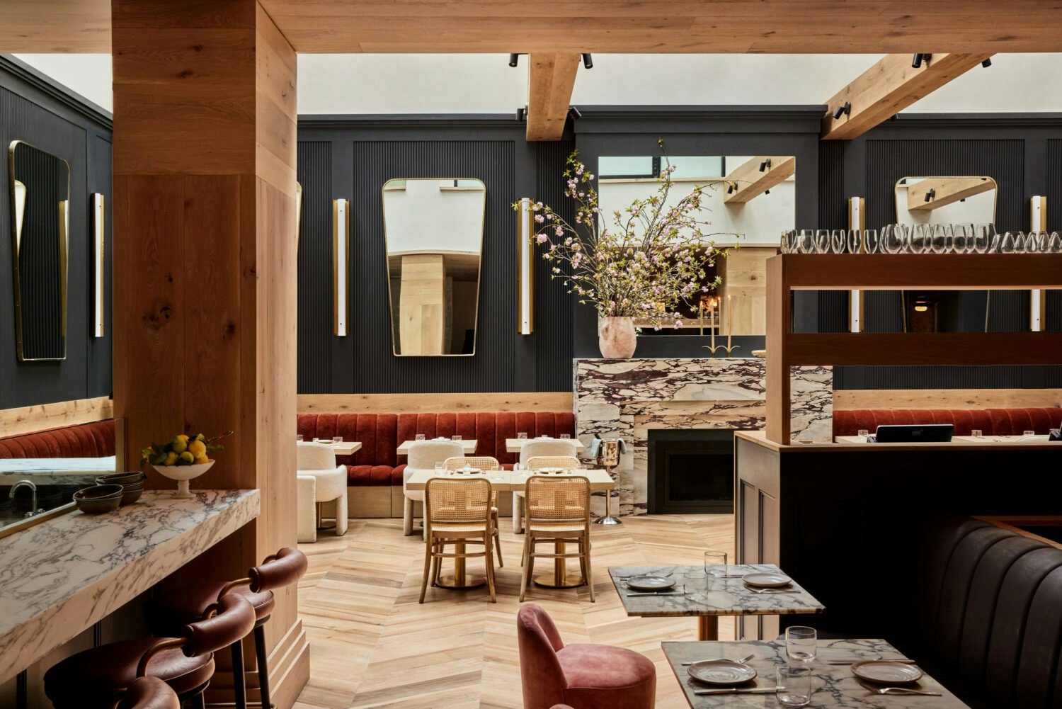 Kin Gin - Dining Room