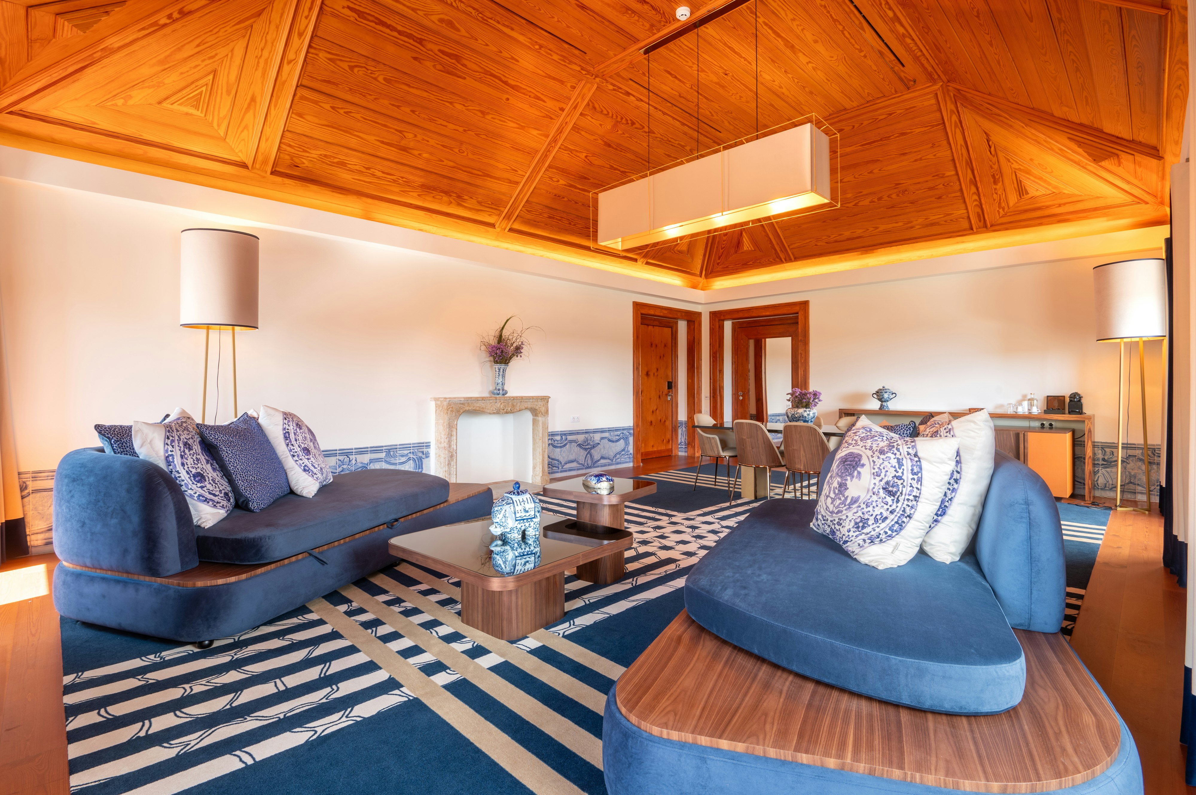 Governor Suite - Living Area