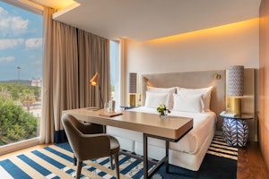 Mansarda with Belem Tower View - Bedroom