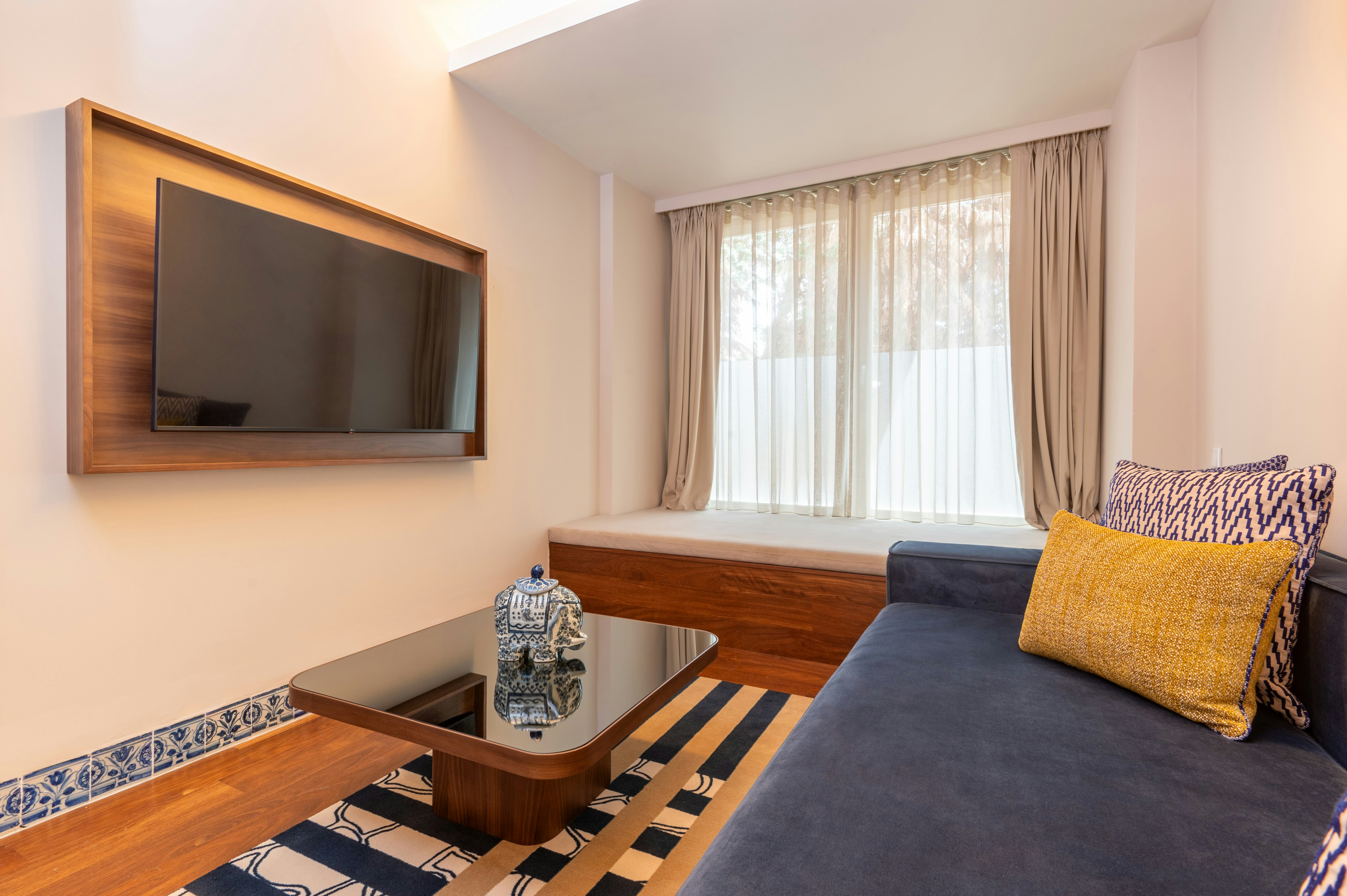 Infante Suite - Living Area