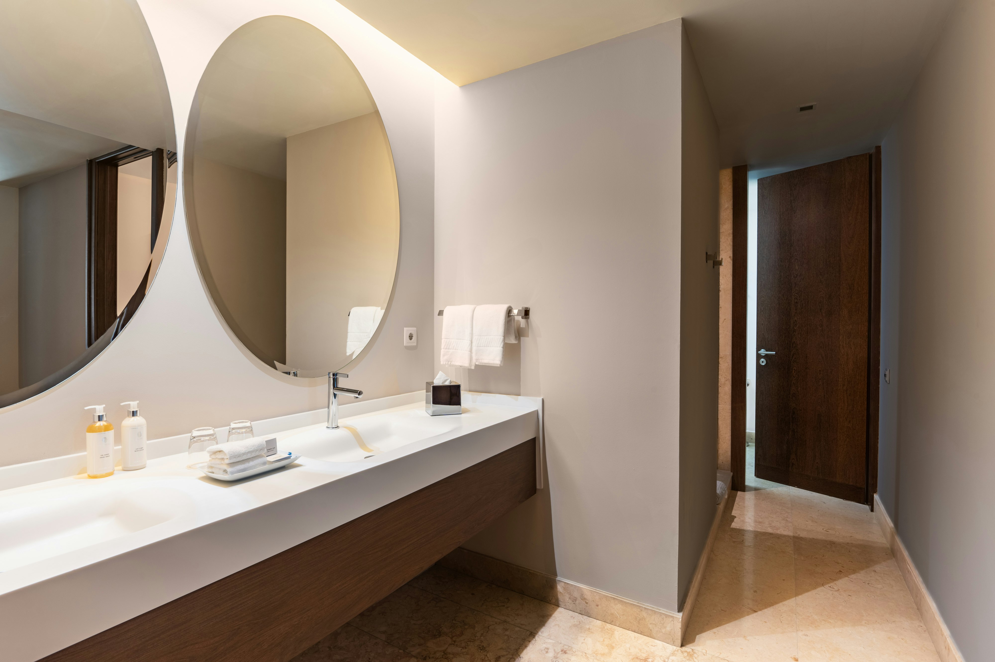 Infante Suite - Bathroom