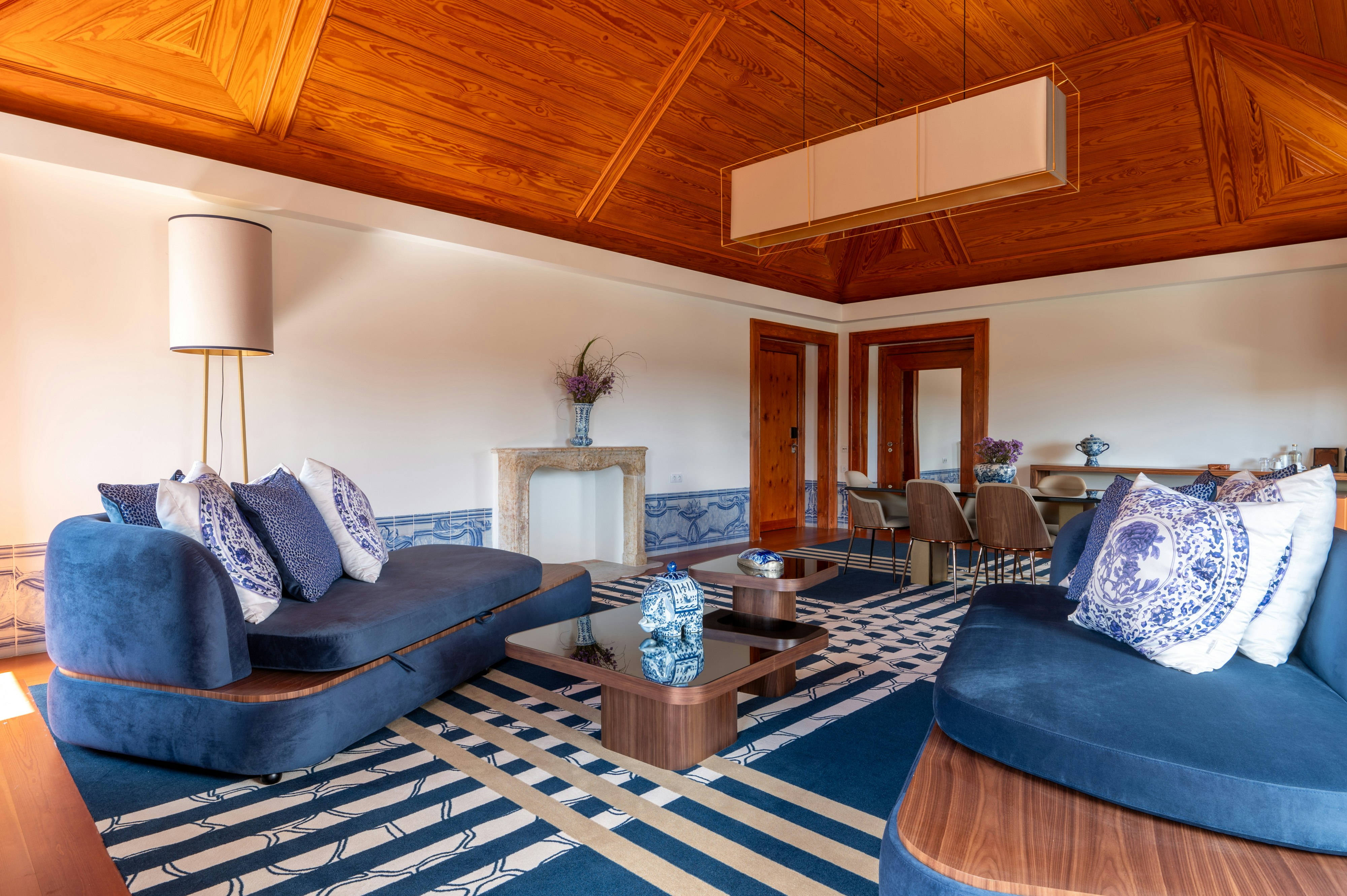 Governor Suite - Living Area