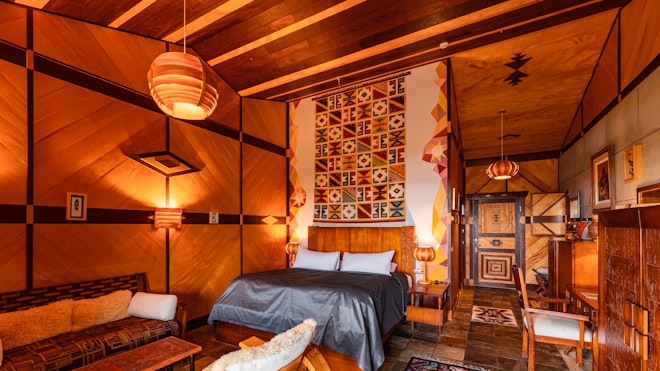 South America Junior Suite - Bedroom