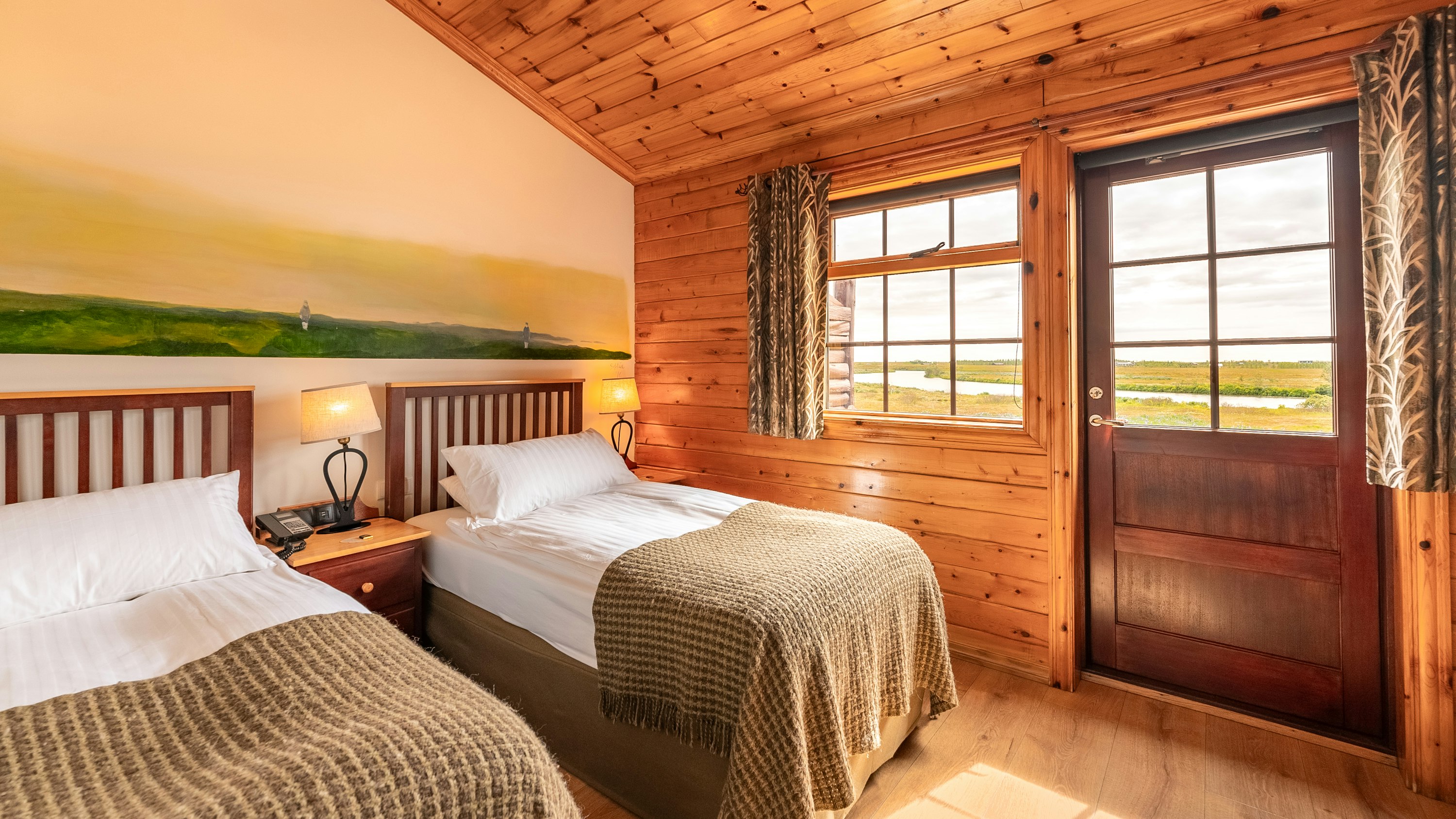 Deluxe Room - Double Bedroom