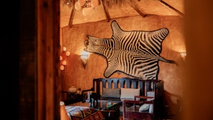 Africa Master Suite - Living Area
